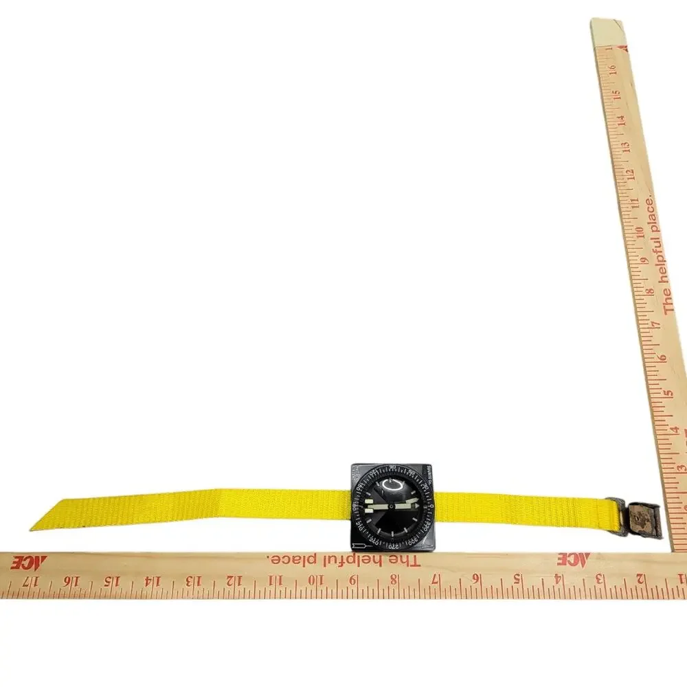 Vintage Suunto Wrist Dive Compass Square Scuba Yellow Strap Made in Finland